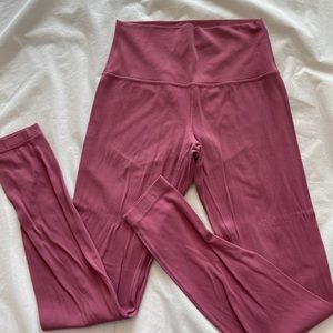 Lulu Align Leggings size 6 28”